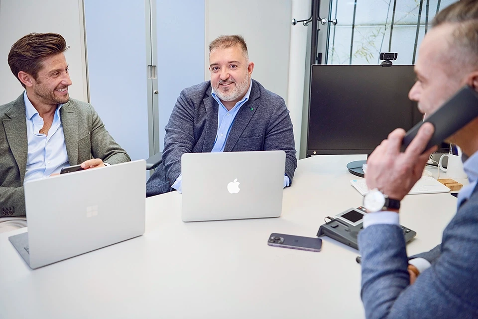 Asesoría y consultoría financiera - PJ&MA 2